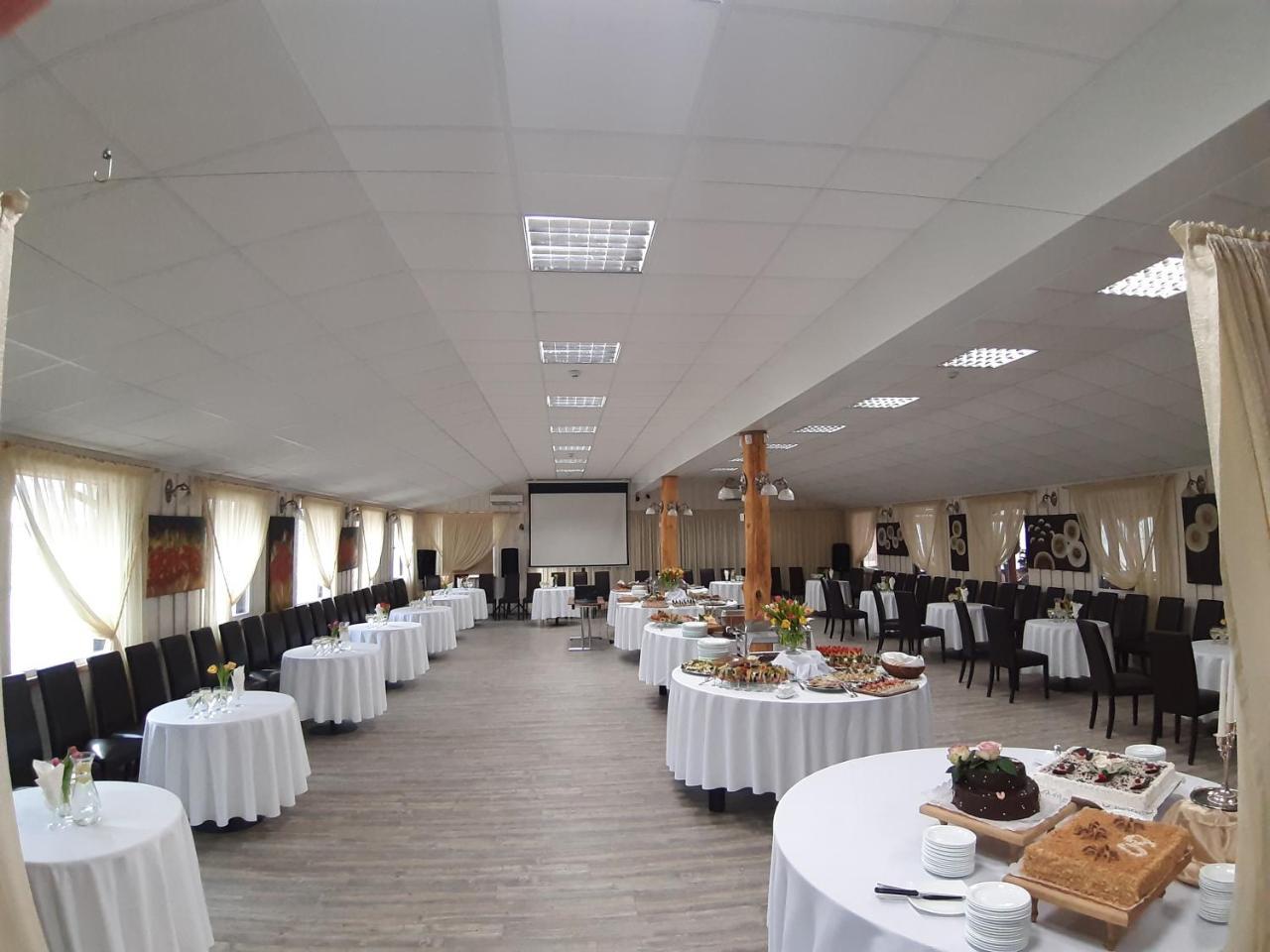 Hotel Green Smiltyne Panevezys Exterior foto